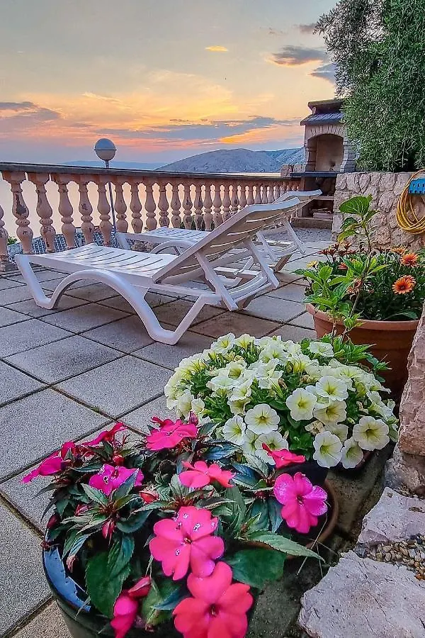 Apartments In Stara Baska/Insel Krk 34433 0*,
